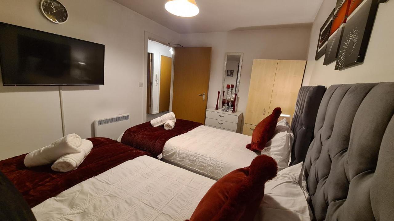 Luxury 2 Bed Apt With Free Wi-Fi & Parking Manchester Exterior foto