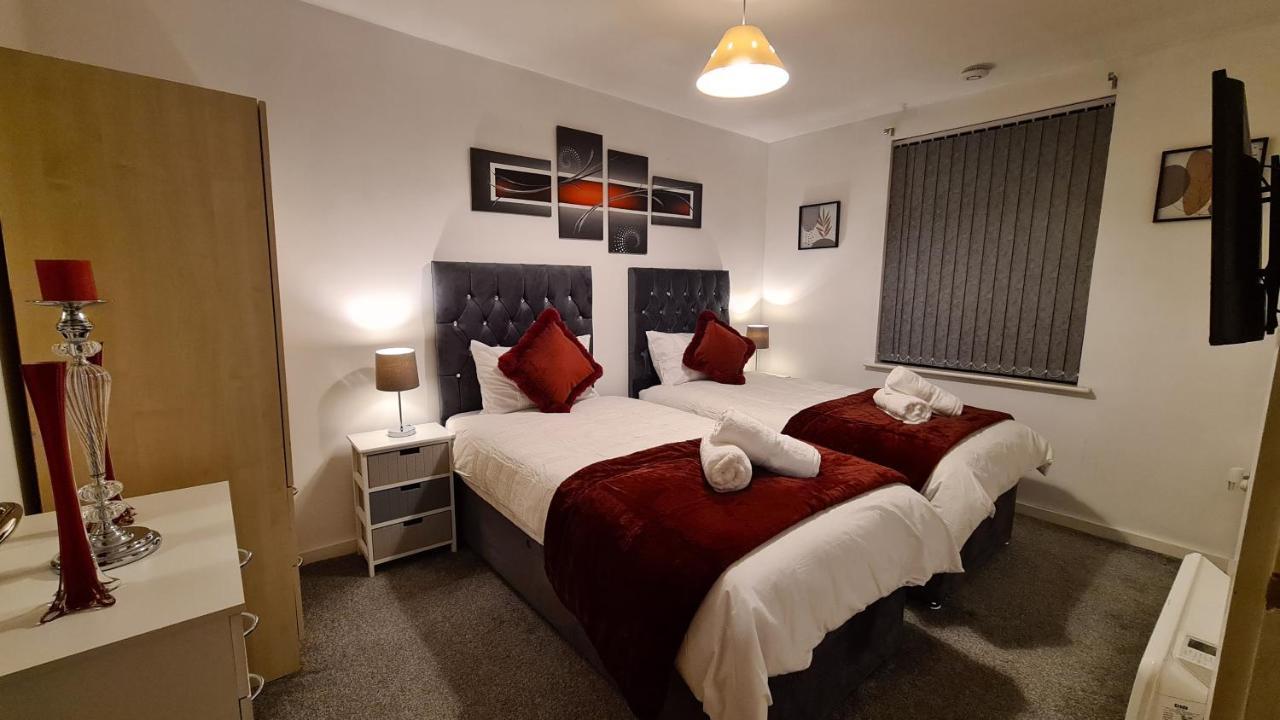 Luxury 2 Bed Apt With Free Wi-Fi & Parking Manchester Exterior foto