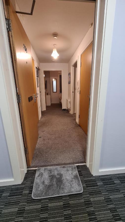 Luxury 2 Bed Apt With Free Wi-Fi & Parking Manchester Exterior foto