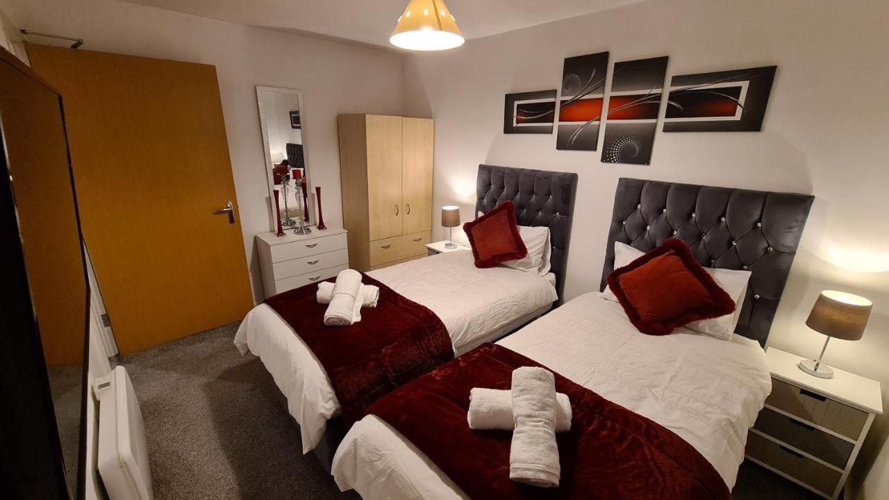 Luxury 2 Bed Apt With Free Wi-Fi & Parking Manchester Exterior foto